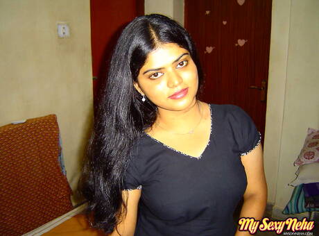 My Sexy Neha pleased to share with you xxx picture gallery with Neha Nair unveiling sexy shape