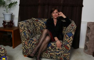 Mature NL invite you to explore xxx pics with miss in porn with sex toy