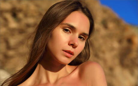 MPL Studios offers a xxx picture gallery with Leona Mia showing hot form